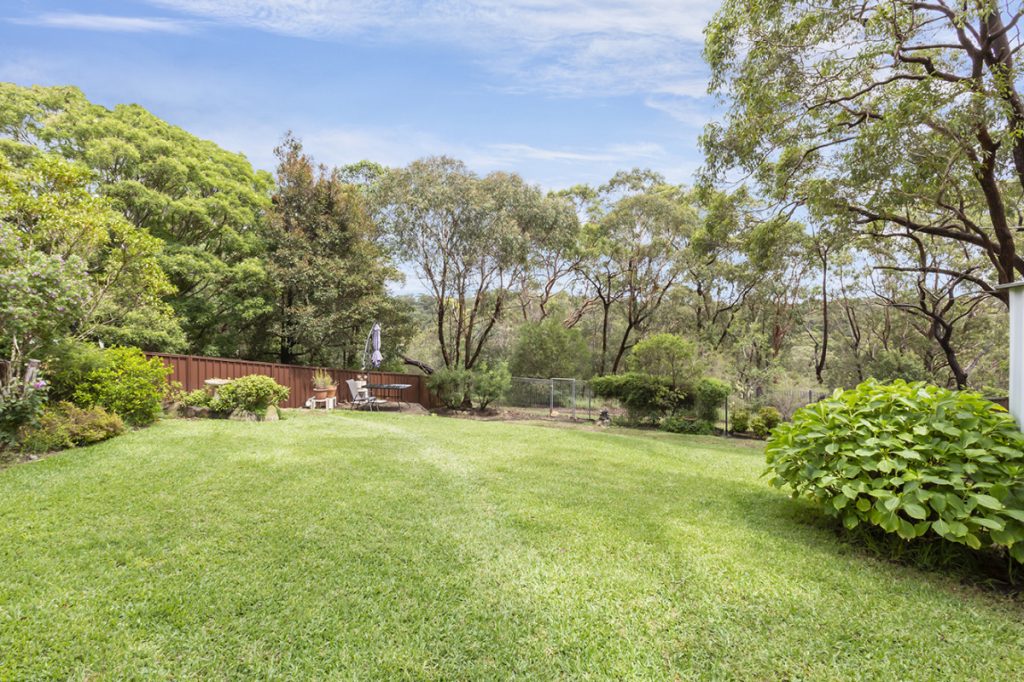 36 Robyn Road, Winmalee NSW 2777 — photo 11