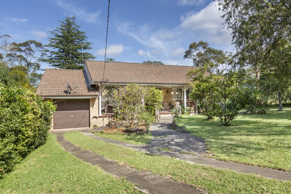 5 Buena Vista Road, Woodford NSW 2778