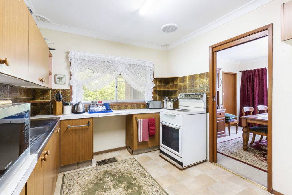 5 Buena Vista Road, Woodford NSW 2778 — photo 4