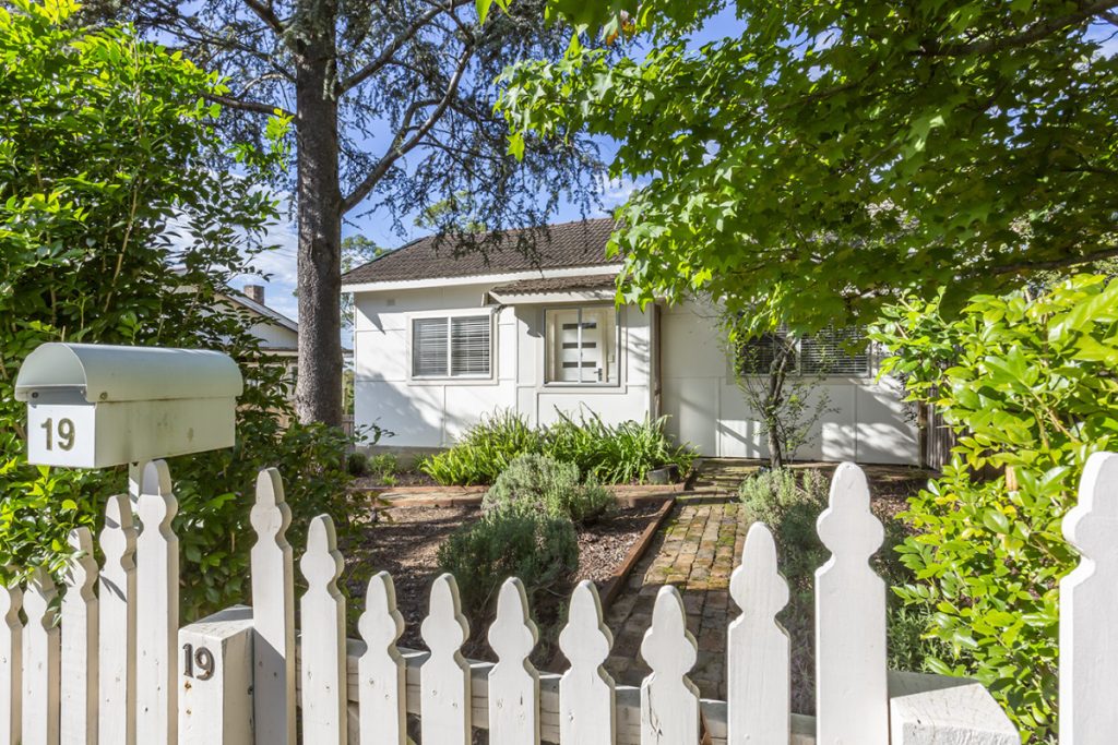 19 Martin Place, Faulconbridge NSW 2776