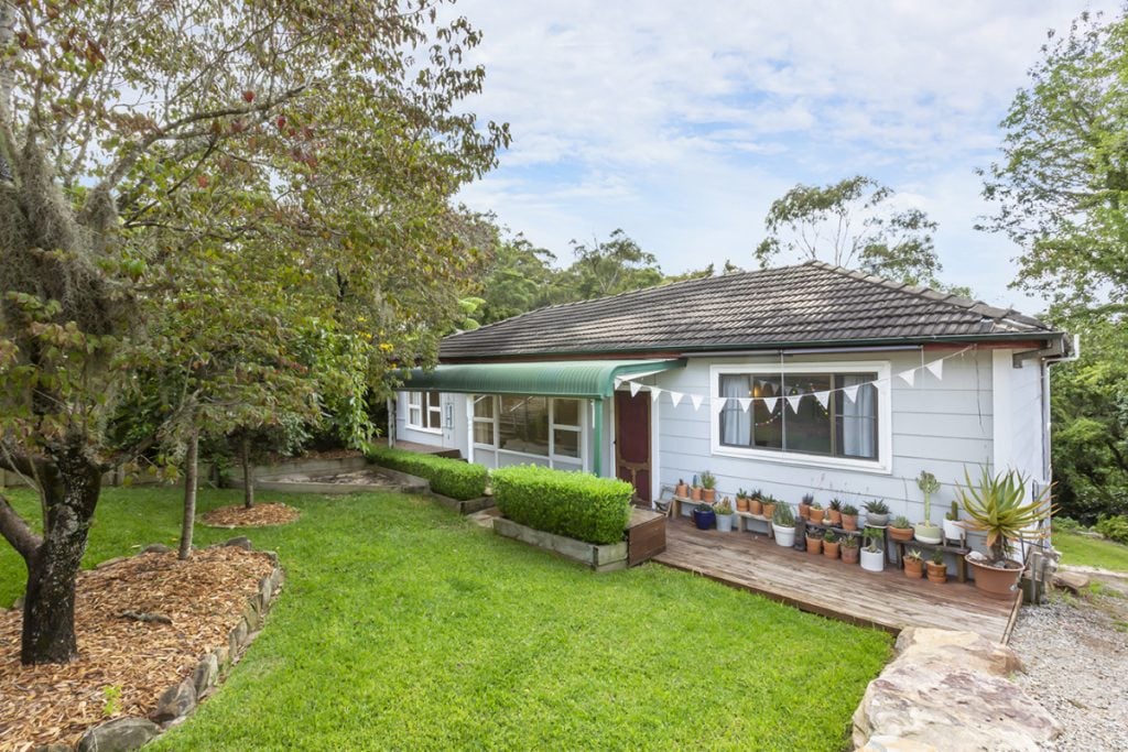 22 Davies Avenue, Springwood NSW 2777