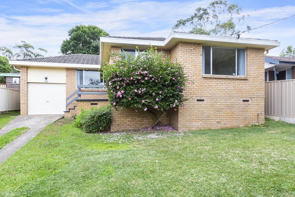 32 Reid Road, Winmalee NSW 2777