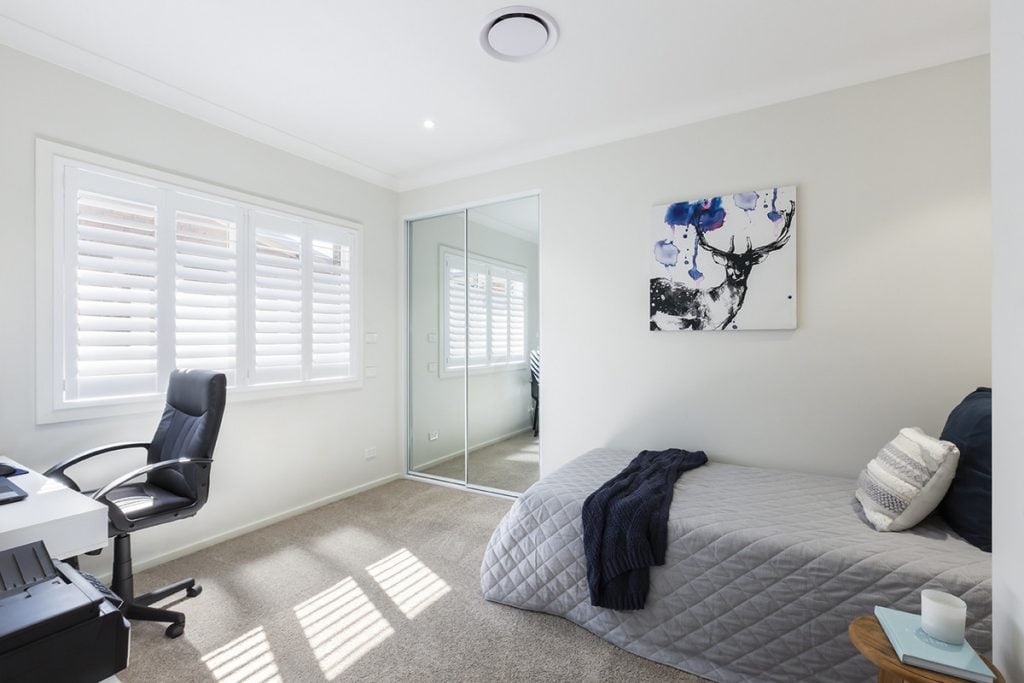 27 Lochinvar Street, Winmalee NSW 2777 — photo 9