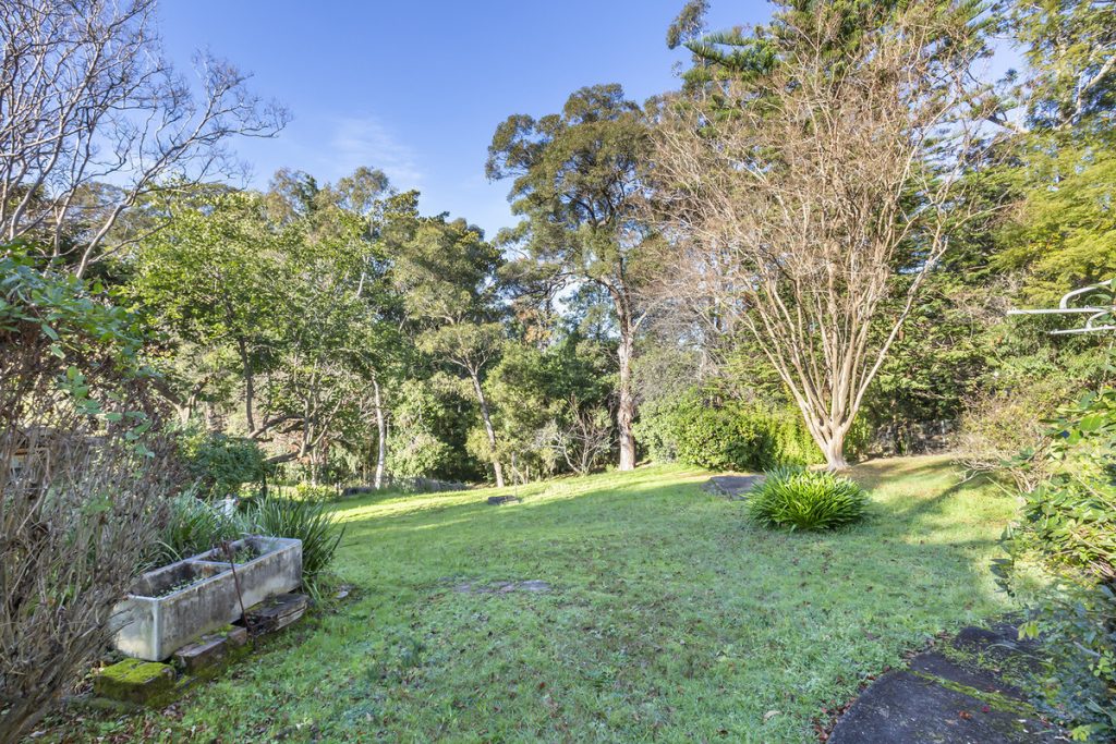 1 Paterson Road, Springwood NSW 2777 — photo 11