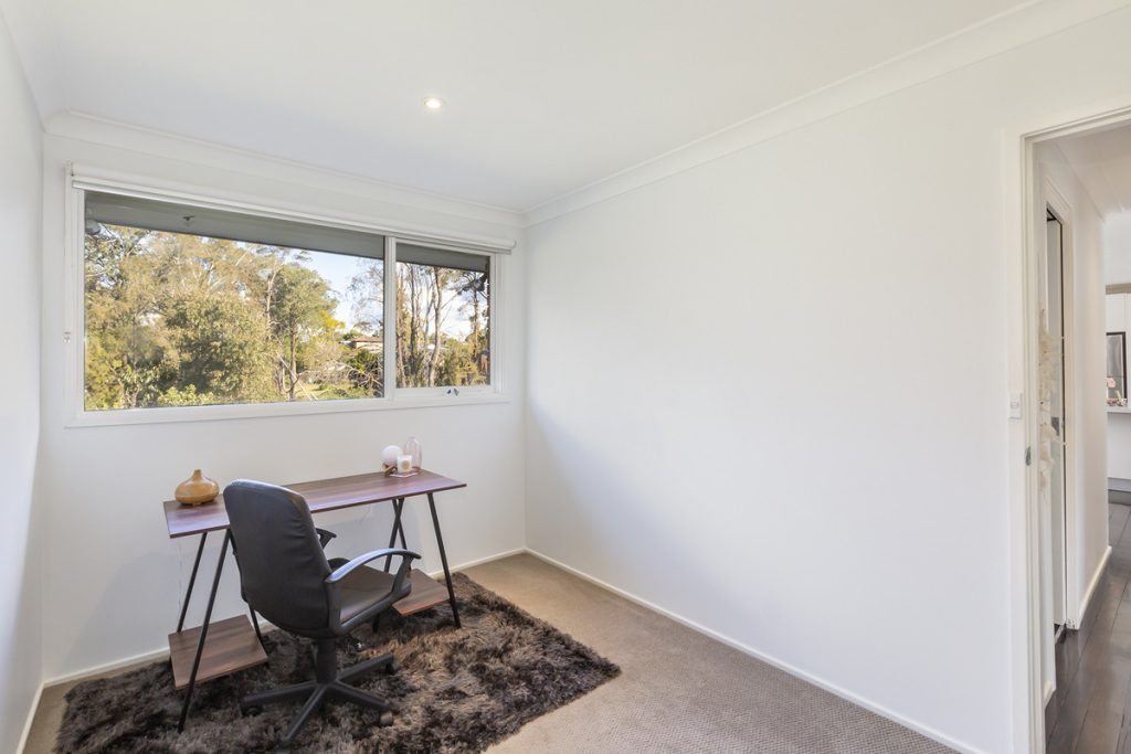 39 Bunbinla Avenue, Mount Riverview NSW 2774 — photo 9