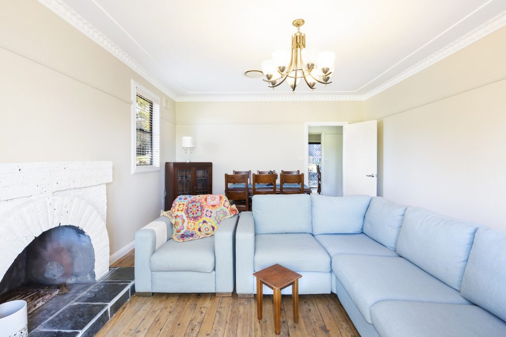 3 Parkes Crescent, Faulconbridge NSW 2776 — photo 5