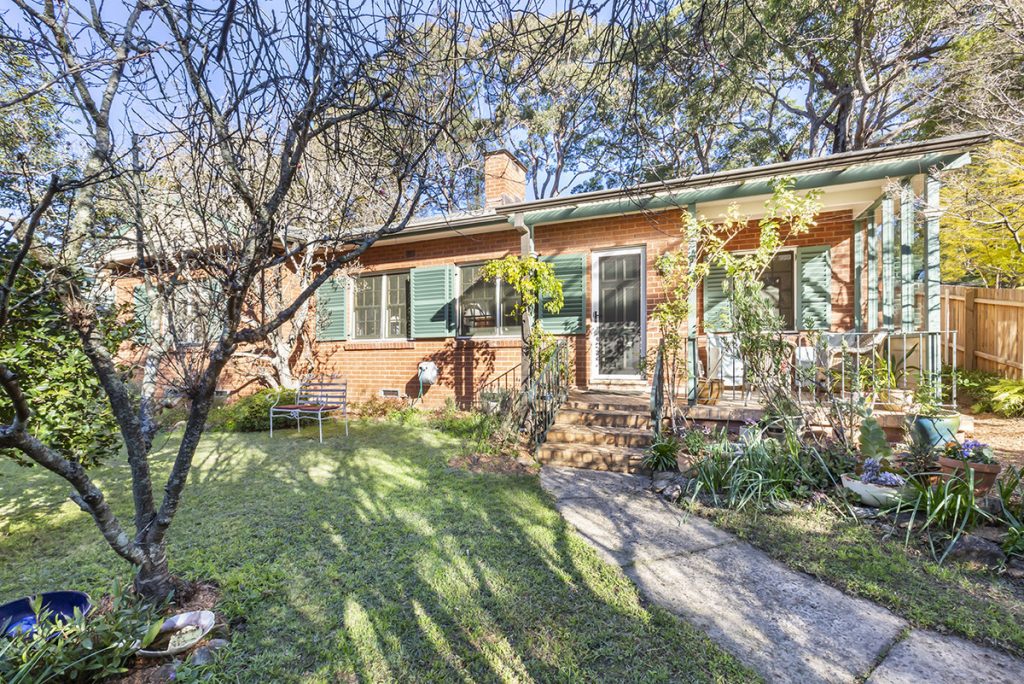 32 Boomerang Road, Springwood NSW 2777