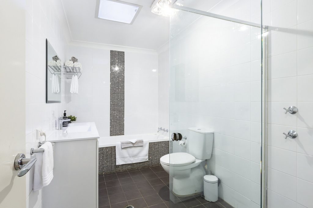 40 Stapylton Street, Winmalee NSW 2777 — photo 16