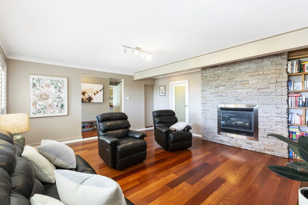 15 Coomassie Avenue, Faulconbridge NSW 2776 — photo 7