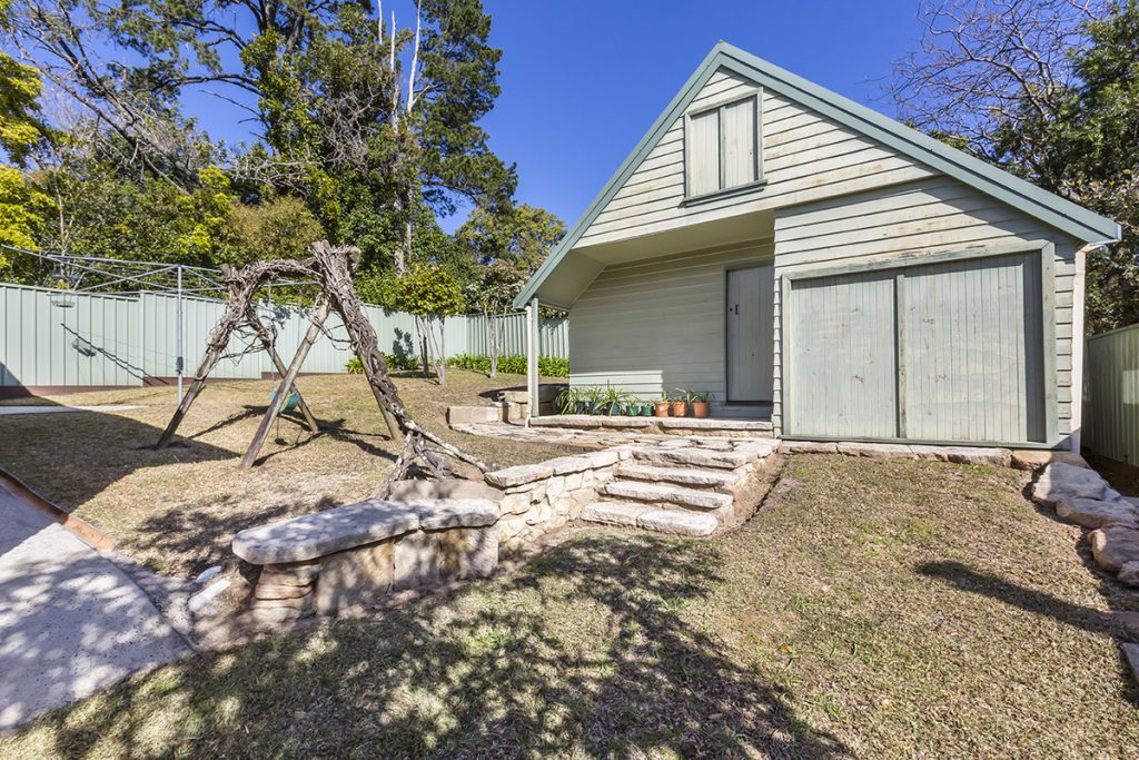 14 Lugano Avenue, Springwood NSW 2777 — photo 12