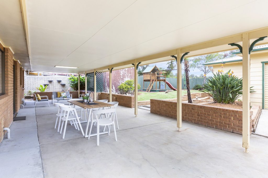 14 Booker Road, Hawkesbury Heights NSW 2777 — photo 11