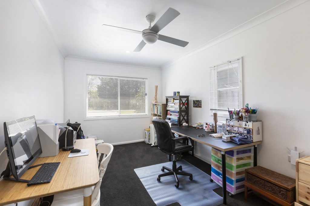 14 St Georges Crescent, Faulconbridge NSW 2776 — photo 7