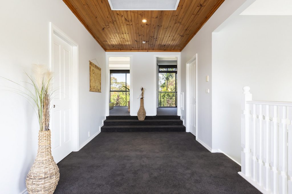 8 Glossop Road, Linden NSW 2778 — photo 12