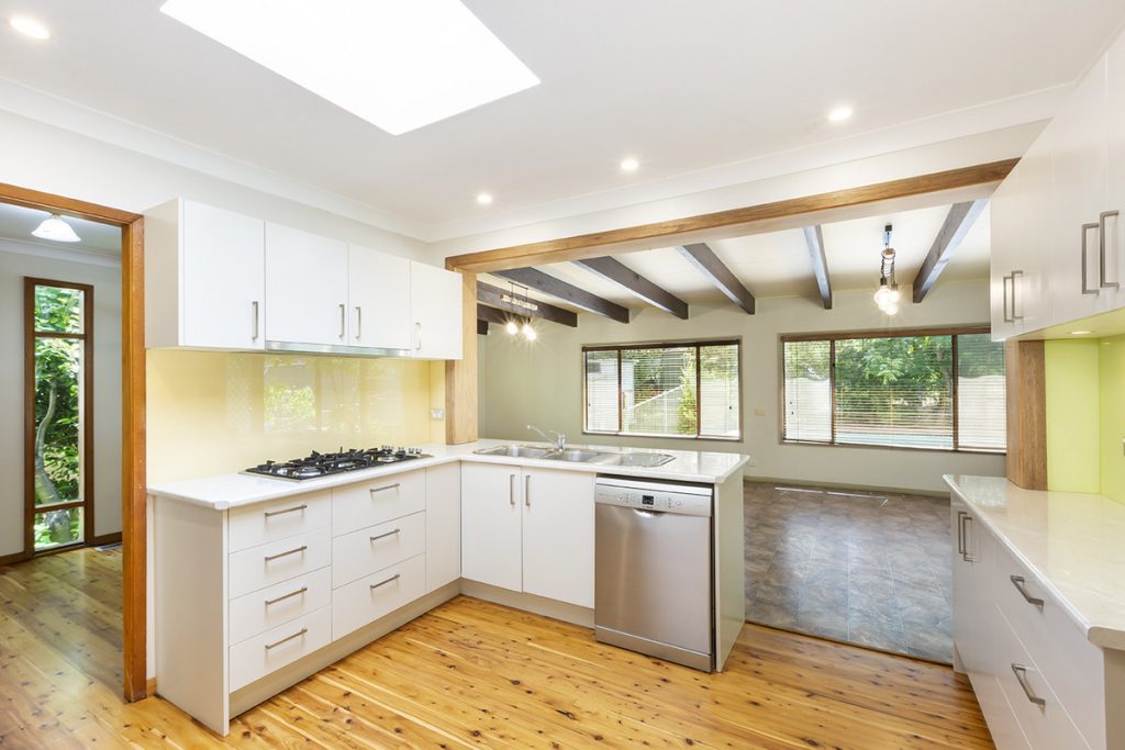 20 Paulwood Avenue, Winmalee NSW 2777 — photo 5