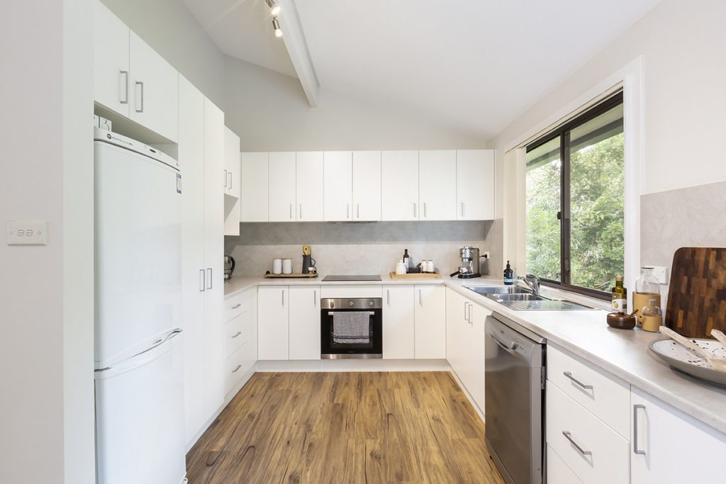22 Picnic Glen, Springwood NSW 2777 — photo 3
