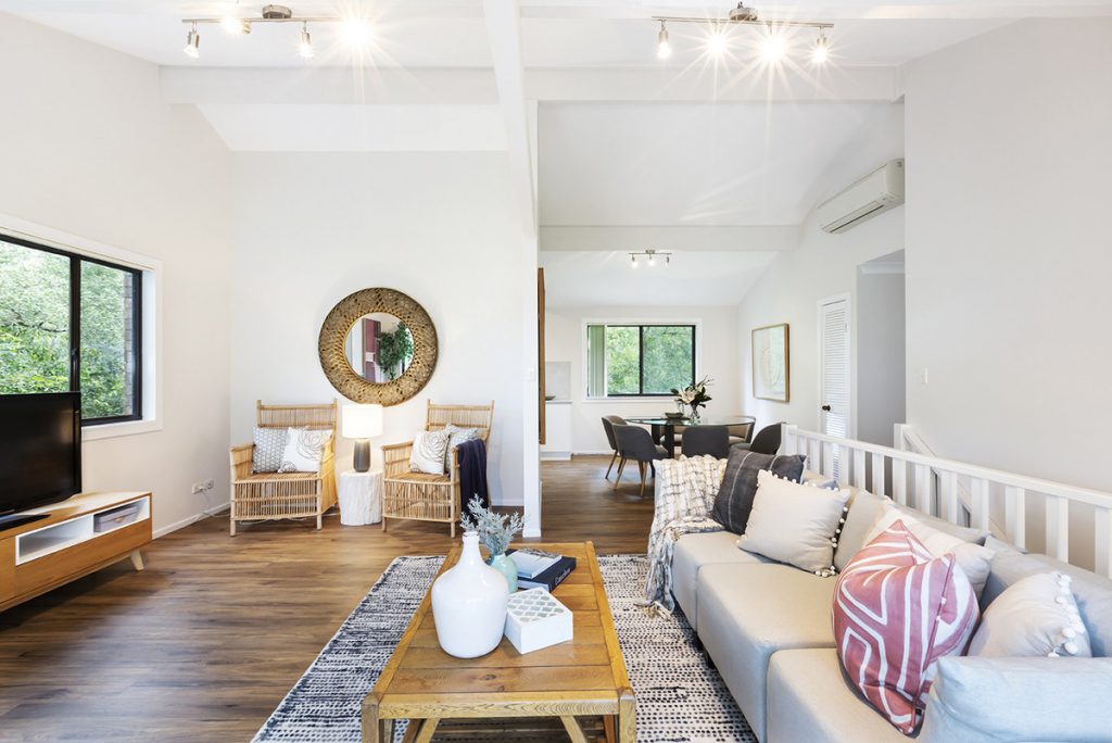 22 Picnic Glen, Springwood NSW 2777 — photo 5