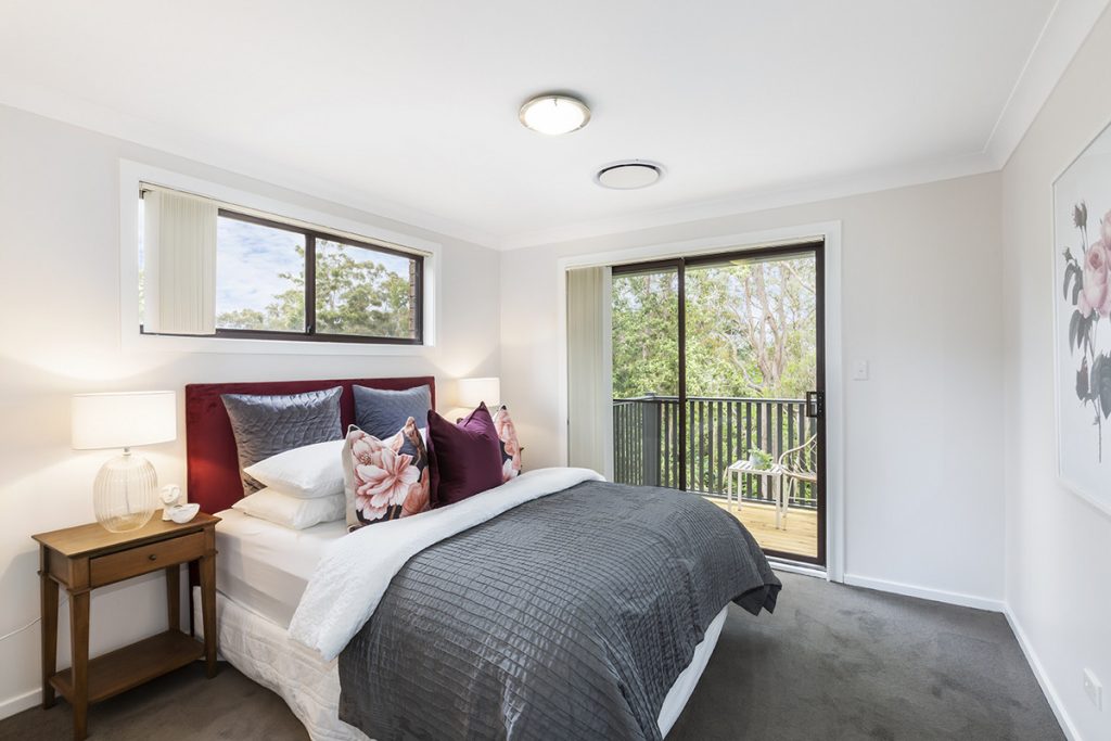 22 Picnic Glen, Springwood NSW 2777 — photo 7