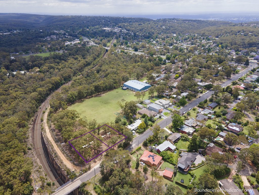 29 Coughlan Road, Blaxland NSW 2774 — photo 2