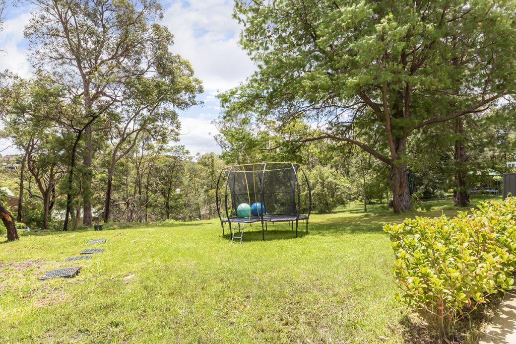 32A Plateau Road, Springwood NSW 2777 — photo 11