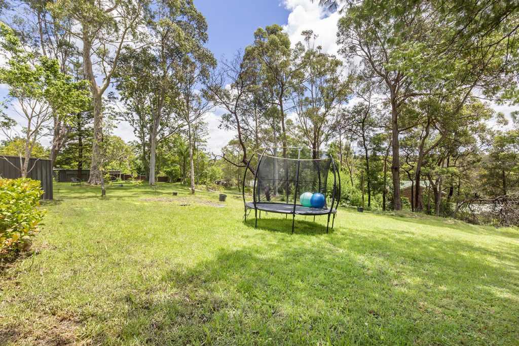 32A Plateau Road, Springwood NSW 2777 — photo 10
