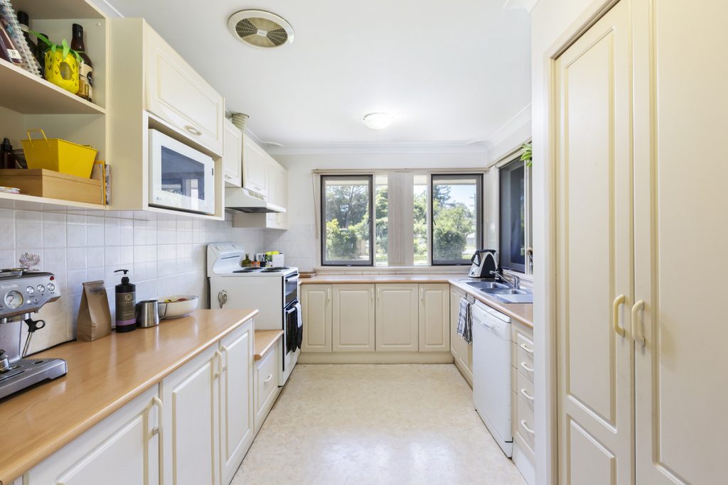 102 Old Bathurst Road, Blaxland NSW 2774 — photo 4