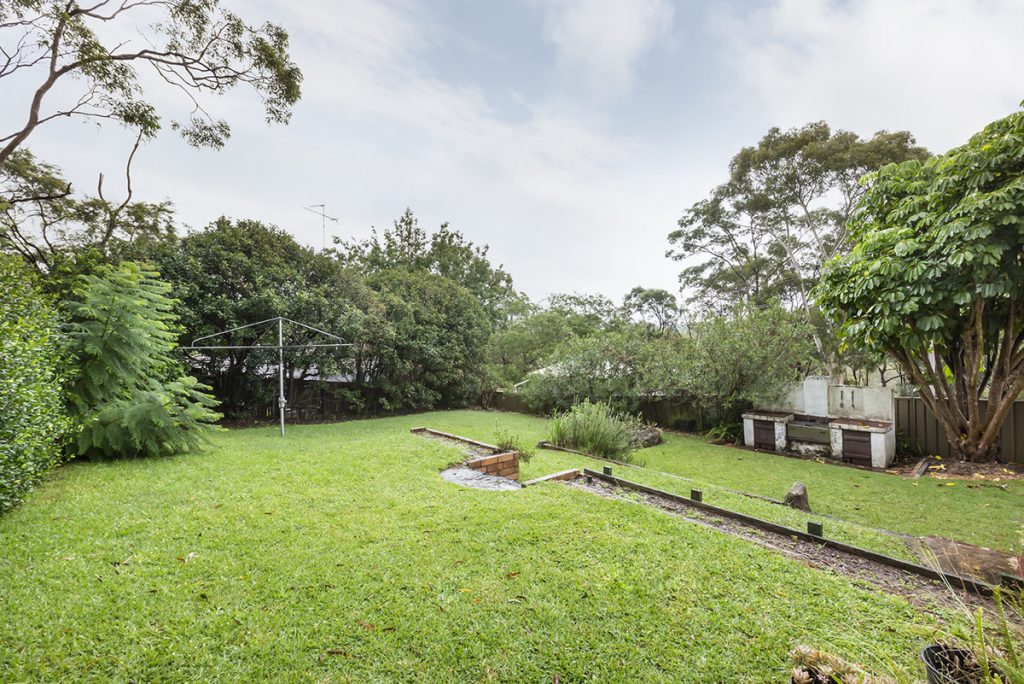 52 Western Avenue, Blaxland NSW 2774 — photo 13