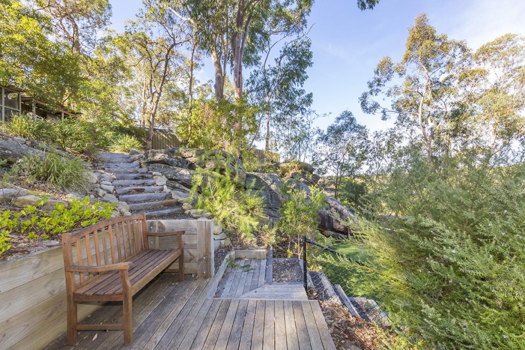 17 Moray Street, Winmalee NSW 2777 — photo 11
