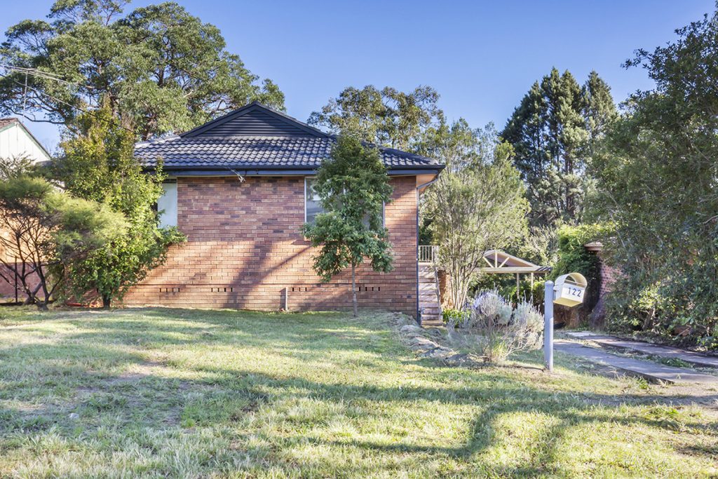 122 White Cross Road, Winmalee NSW 2777