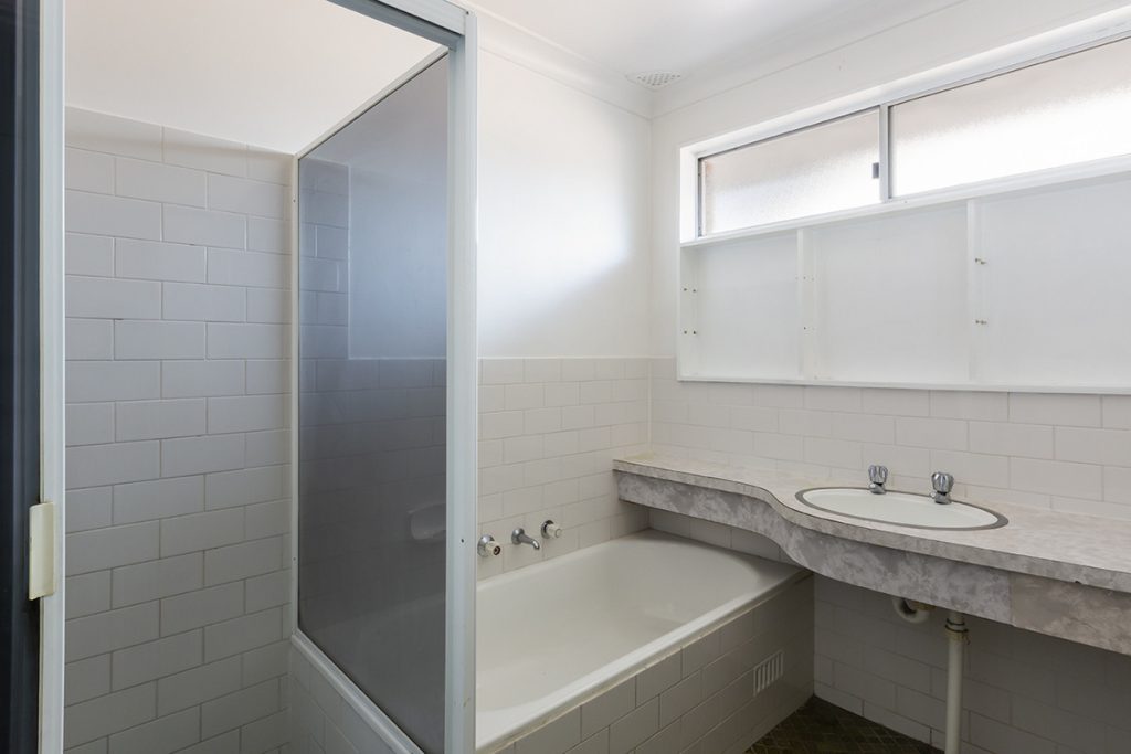122 White Cross Road, Winmalee NSW 2777 — photo 6