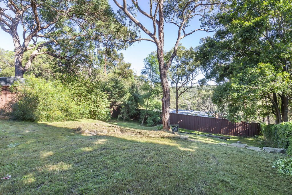 122 White Cross Road, Winmalee NSW 2777 — photo 9