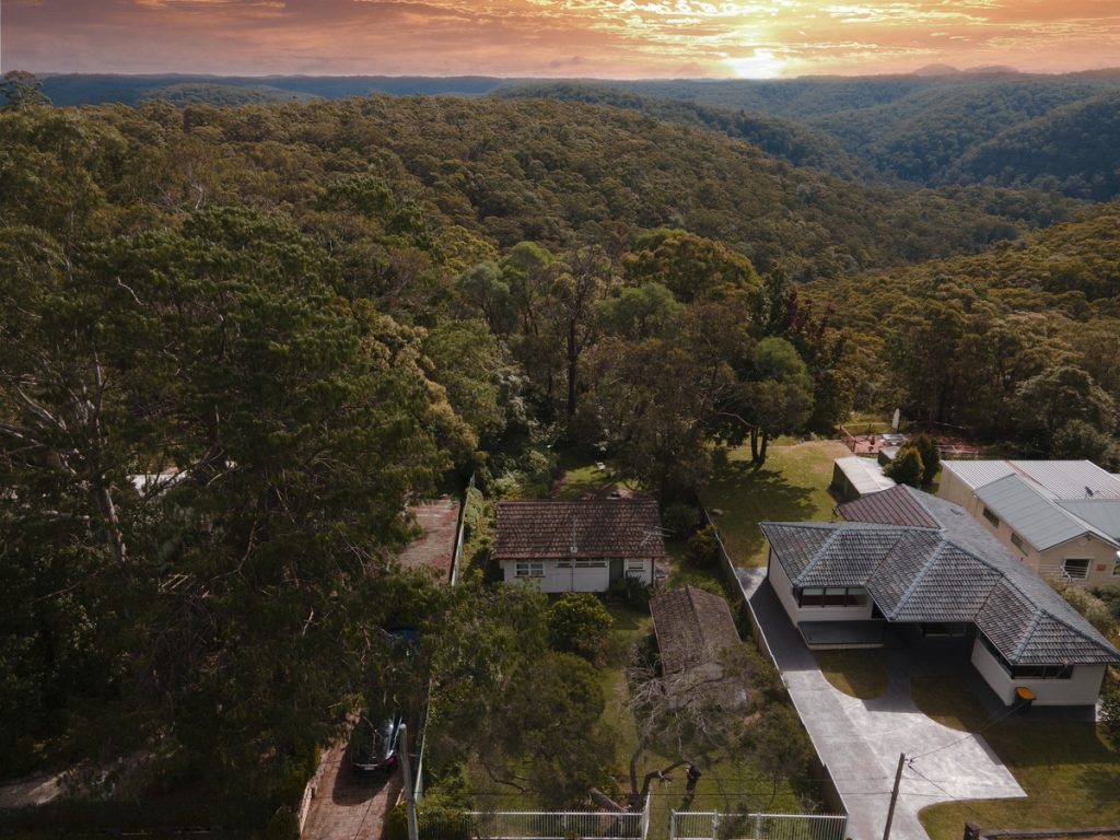 68 Shirlow Avenue, Faulconbridge NSW 2776 — photo 2