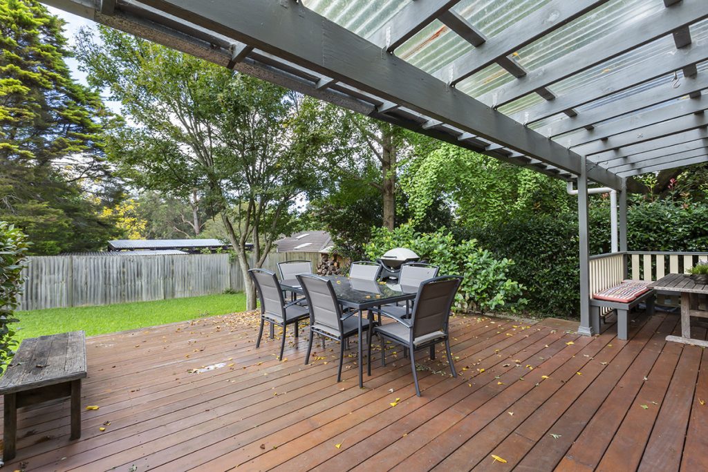 50 Springfield Crescent, Springwood NSW 2777 — photo 9