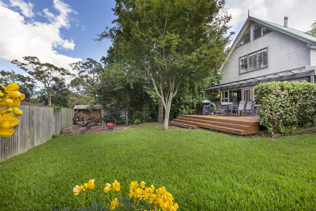 50 Springfield Crescent, Springwood NSW 2777 — photo 10