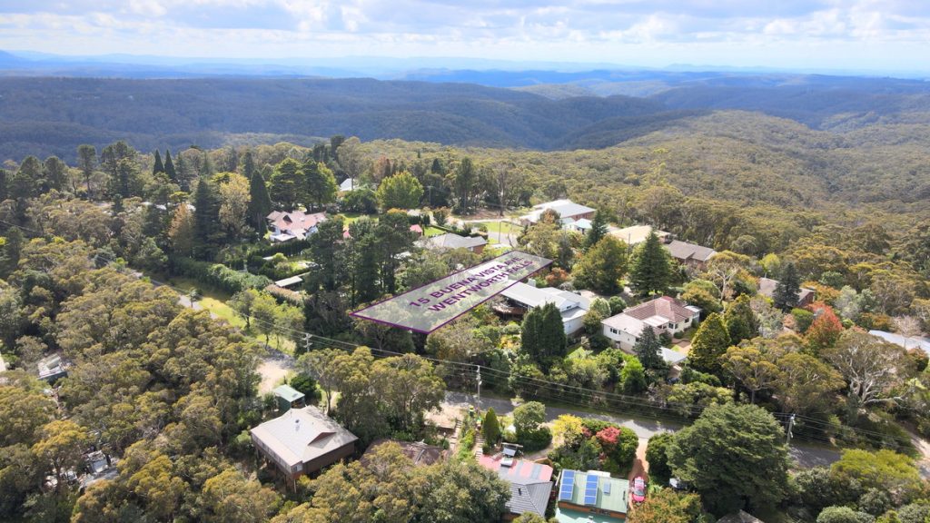 15 Buena Vista Avenue, Wentworth Falls NSW 2782 — photo 11
