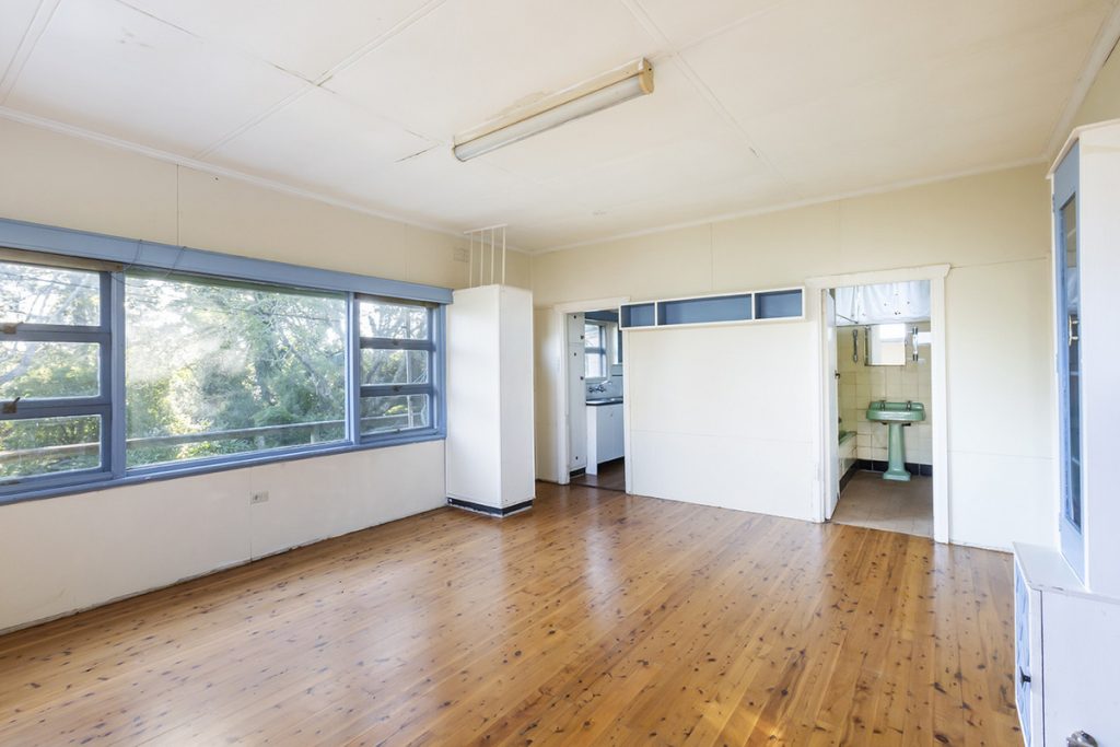 15 Buena Vista Avenue, Wentworth Falls NSW 2782 — photo 13