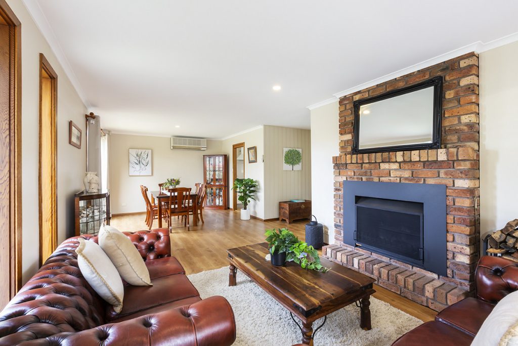 10 Germaine Avenue, Mount Riverview NSW 2774 — photo 2