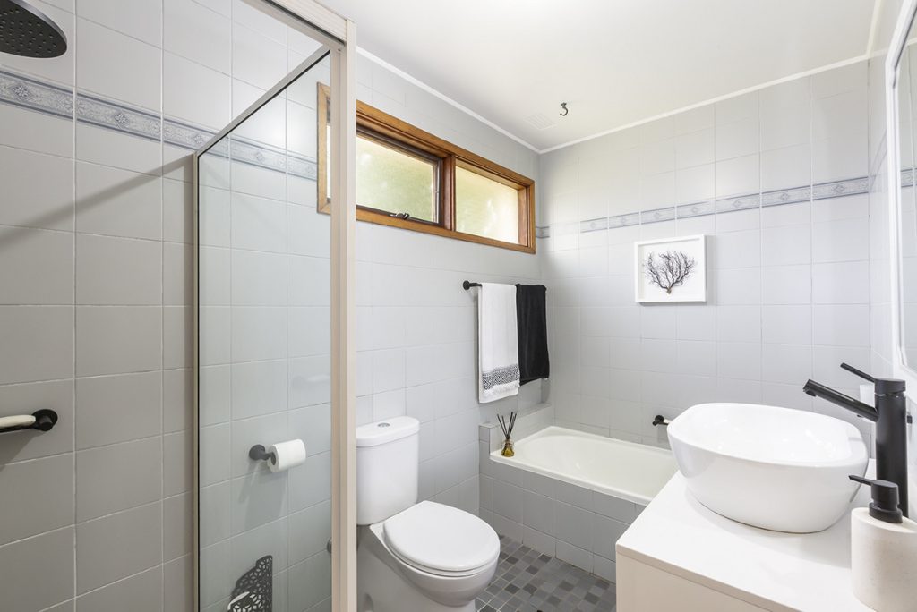 10 Germaine Avenue, Mount Riverview NSW 2774 — photo 12