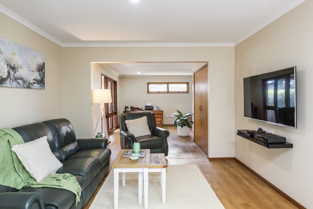 10 Germaine Avenue, Mount Riverview NSW 2774 — photo 7