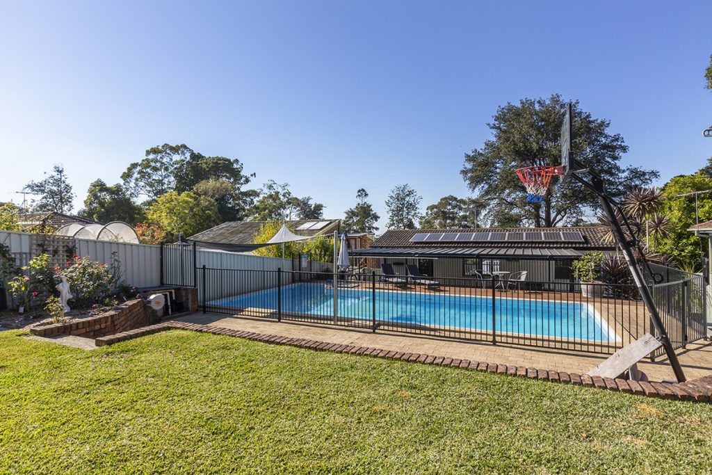 28 Reid Road, Winmalee NSW 2777 — photo 12