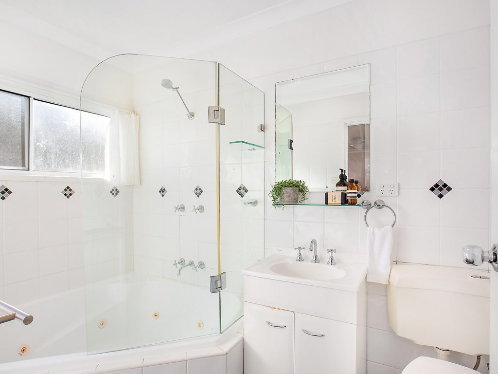 10 Coughlan Road, Blaxland NSW 2774 — photo 8