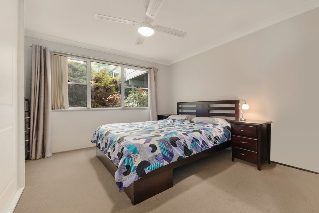 18 Parkes Crescent, Faulconbridge NSW 2776 — photo 6