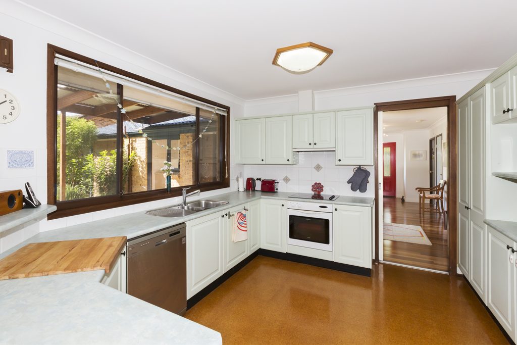 6 Chisholm Crescent, BLAXLAND NSW 2774 — photo 5