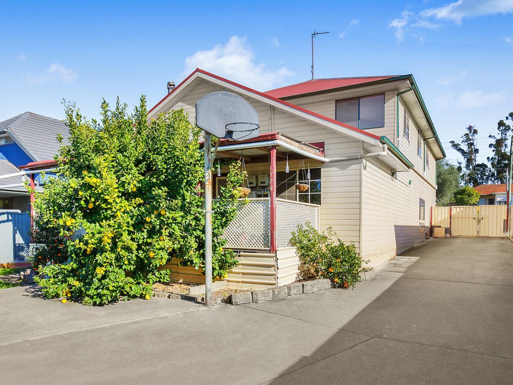 70 Cam Street, Cambridge Park NSW 2747