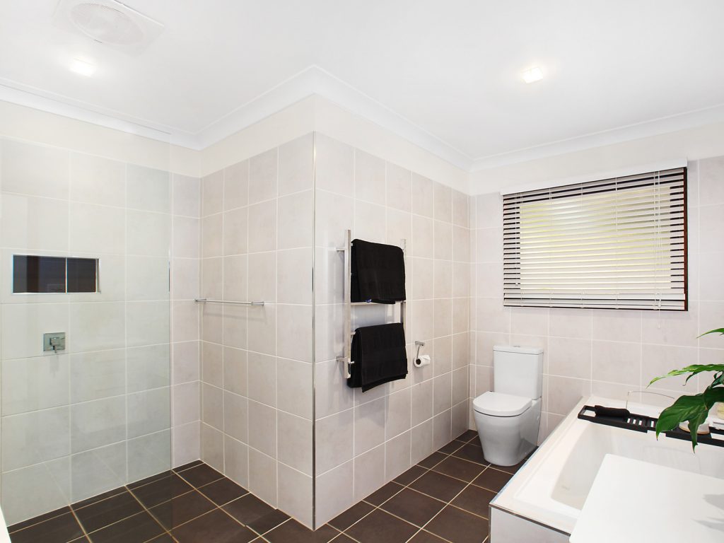 88 Muru Avenue, Winmalee NSW 2777 — photo 13