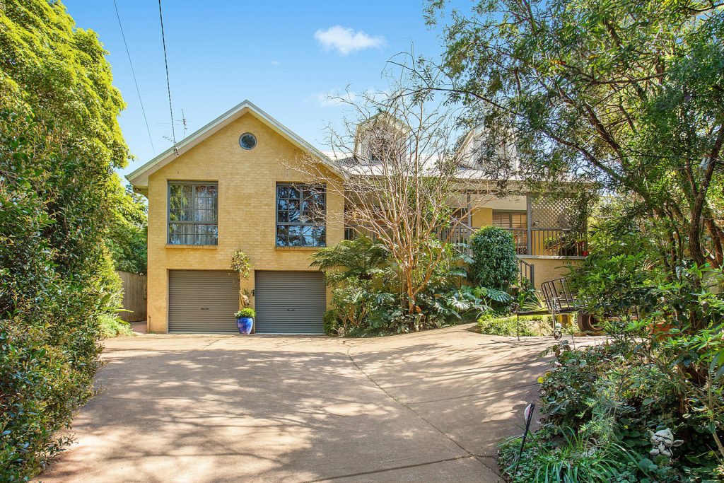 11 Kent Street, Winmalee NSW 2777