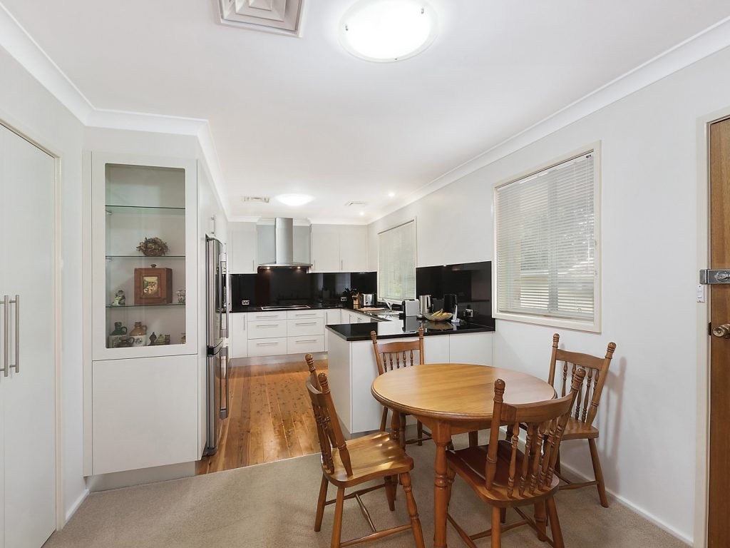 23 Sharwen Place, Blaxland NSW 2774 — photo 5