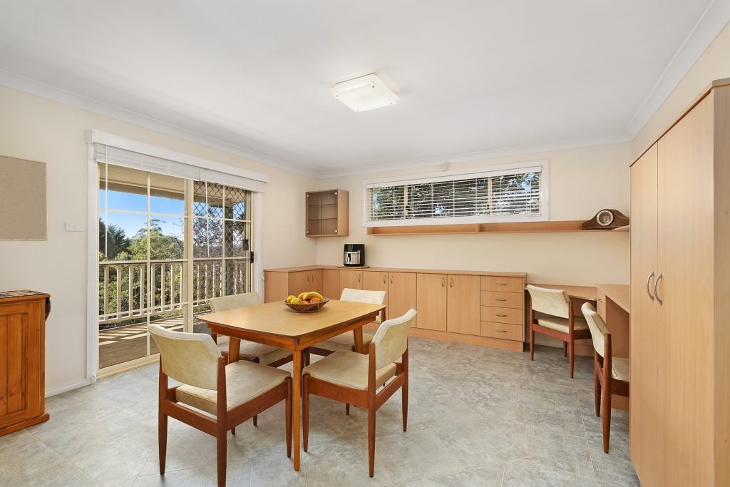 6 Newton Way, Winmalee NSW 2777 — photo 4