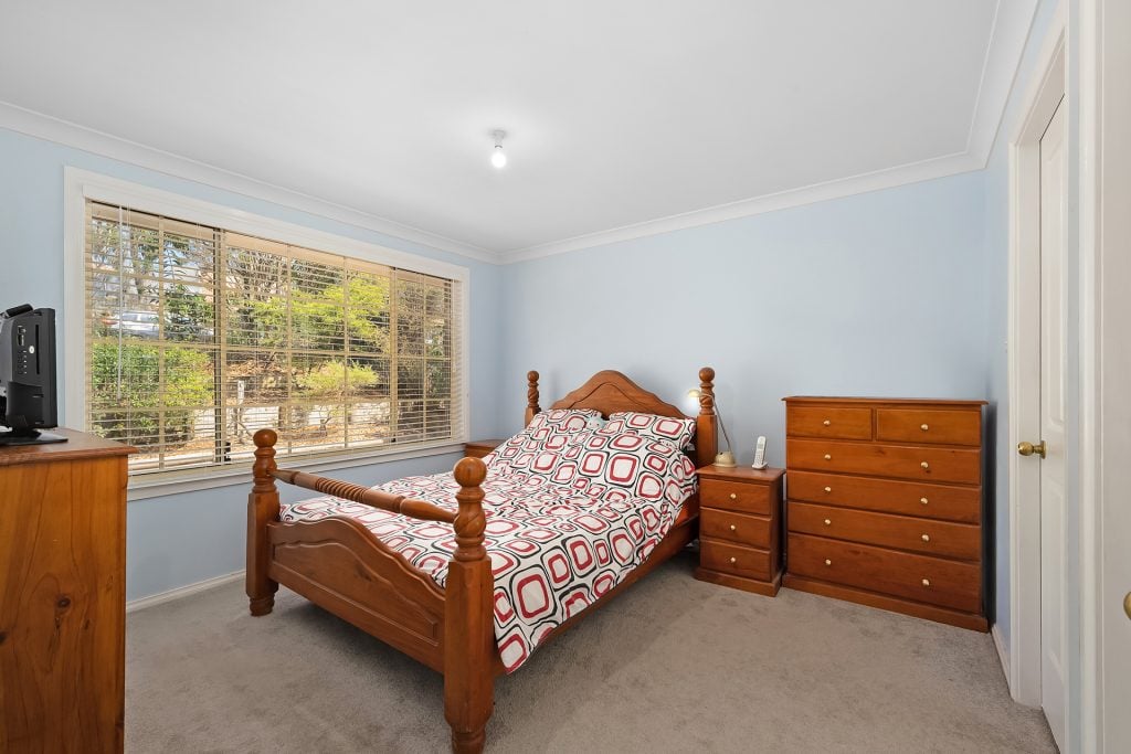 6 Newton Way, Winmalee NSW 2777 — photo 6