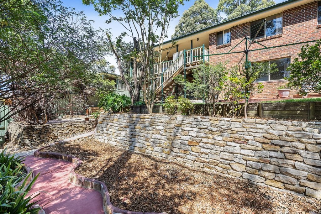 6 Newton Way, Winmalee NSW 2777 — photo 10