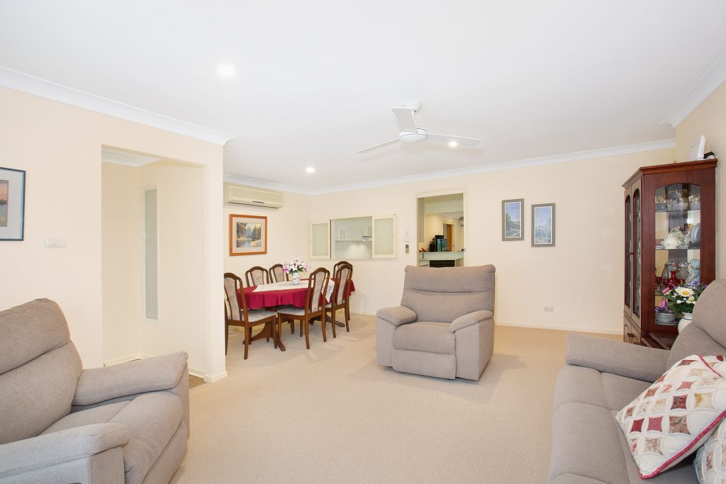 6 Bundah Street, Winmalee NSW 2777 — photo 2